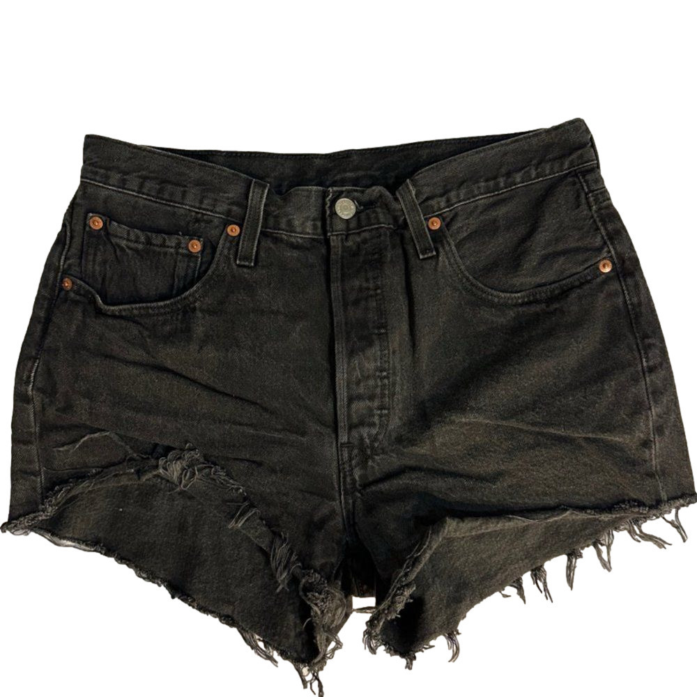 Sexy Levi’s 501 Shorts Black Waist 32 Inches